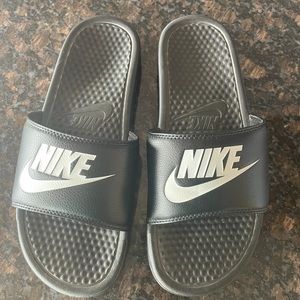 Nike sliders
